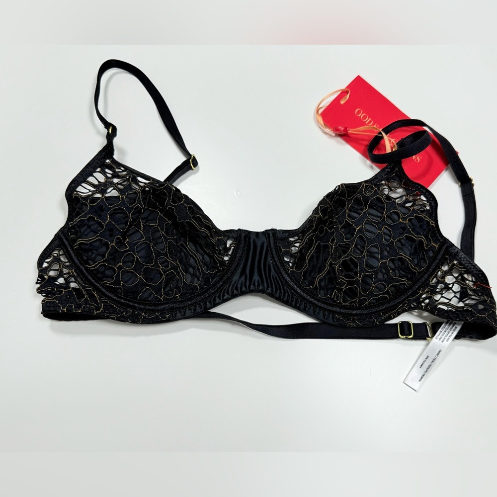God Save Queens Black Lace Bra XS - Picture 6 of 6